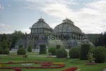 The glass construction of the palm house offers a futuristic contrast to the castle Schönbrunn.